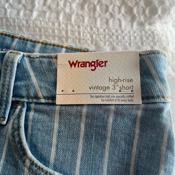NWT Wrangler High-Rise Vintage 3" Shorts Blue and White Size 12 - Picture 5 of 7